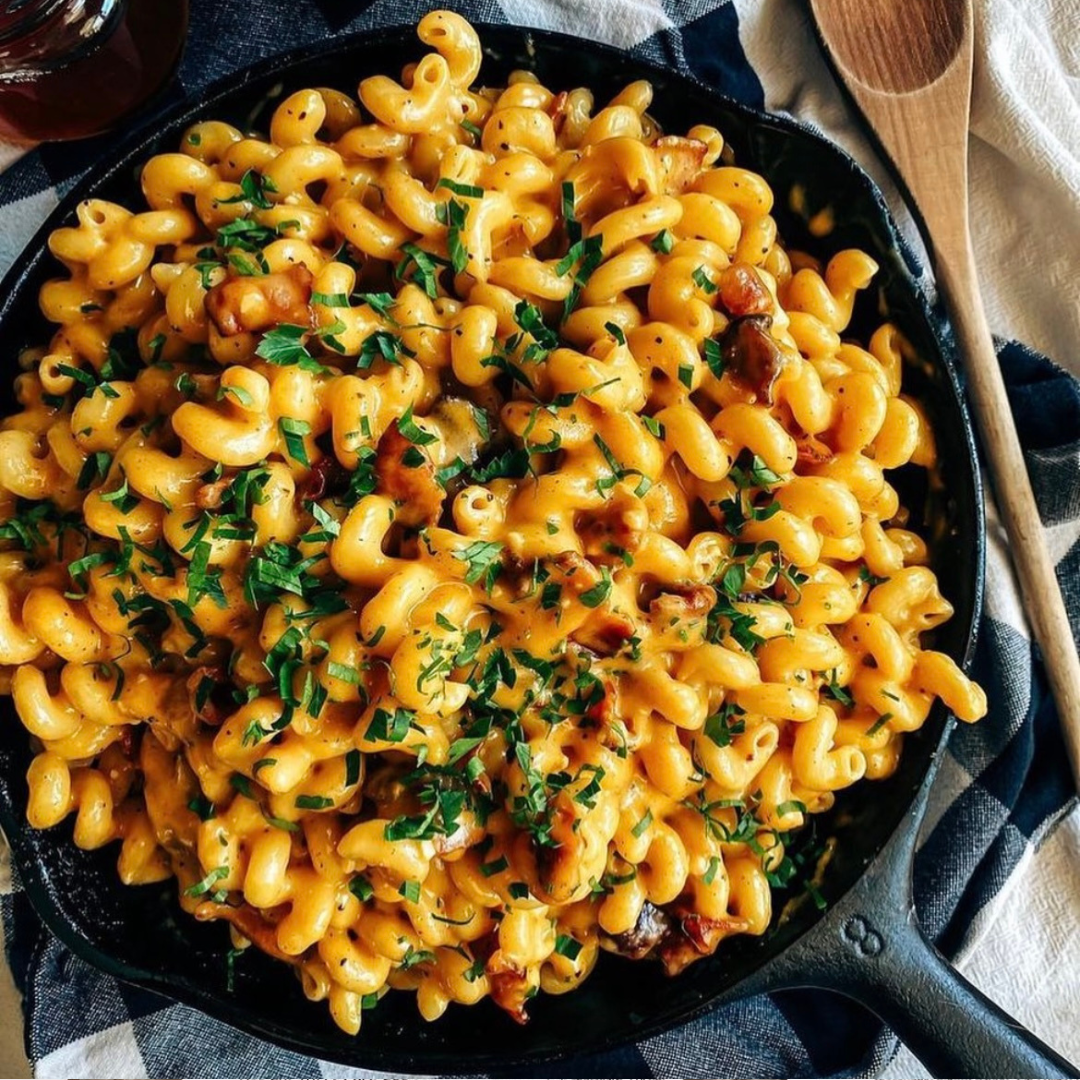 Crispy Chilli Jam Chicken Loaded Mac & Cheese