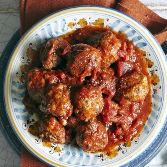 Smoky Spanish Meatballs in a Red Wine & Tomato Sauce with Spaghetti & Basil