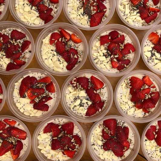 Fresh Berry & Honeycomb Crunchy Overnight Oat